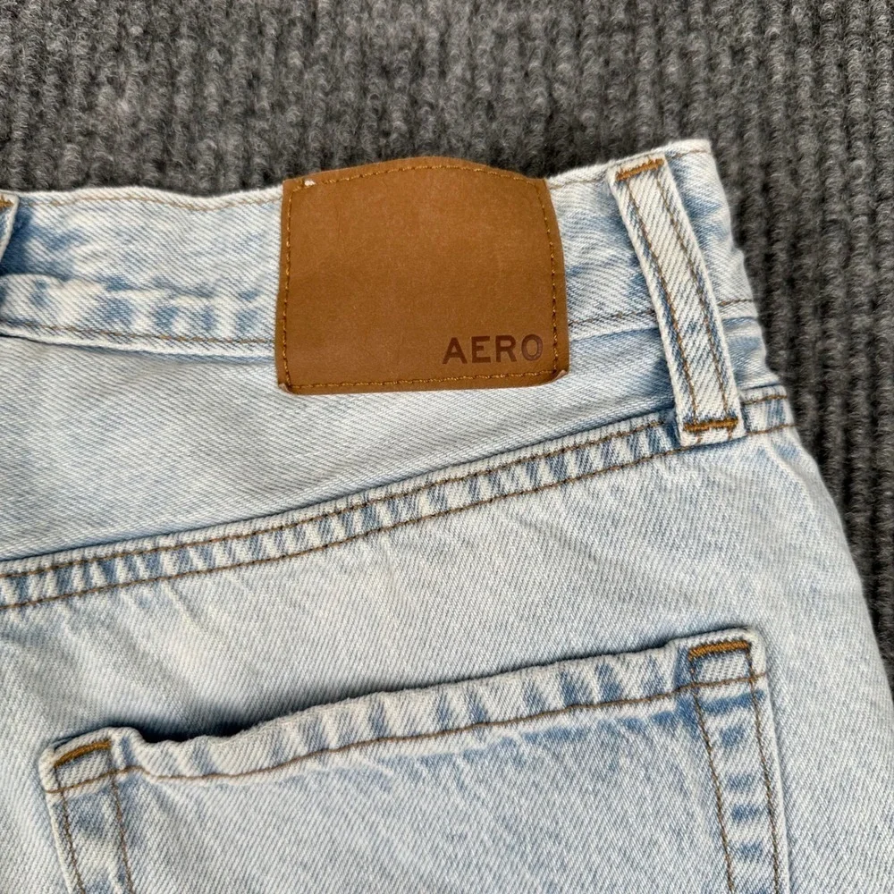 Aeropostale High Rise Baggy Jeans Size 2 Short‎ Light Wash Blue Denim Wide Leg